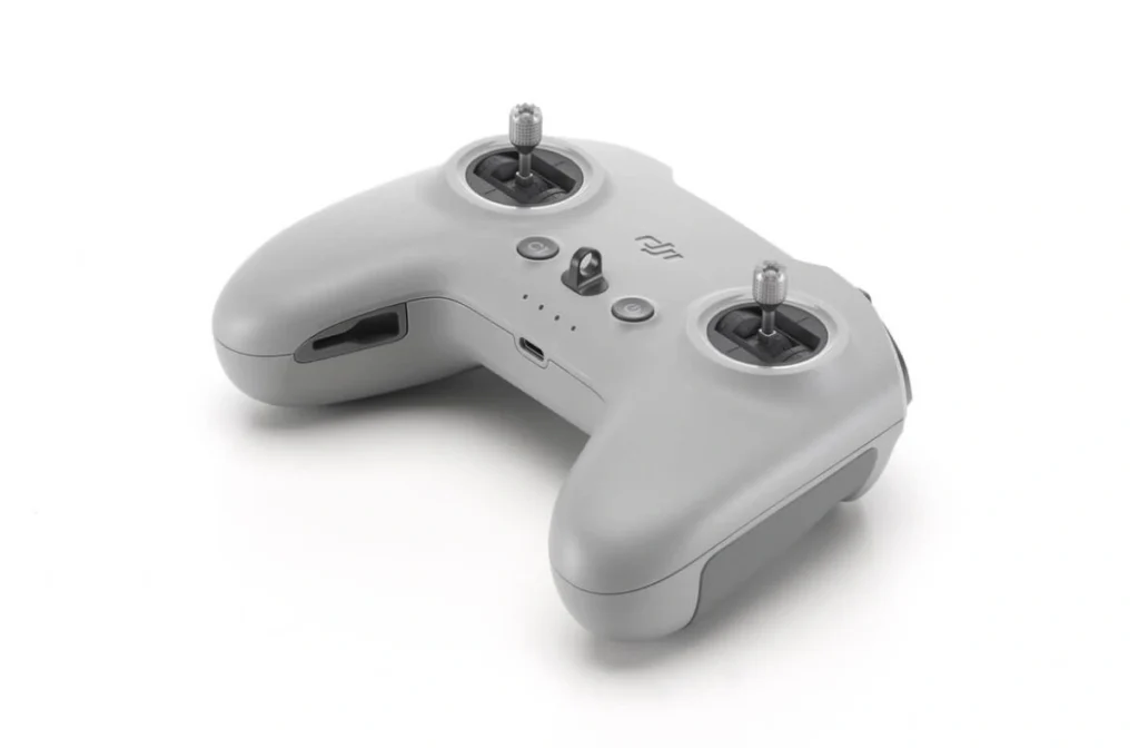 14 Must Have DJI Avata 2 Accessories A Image of DJI FPV controller 3