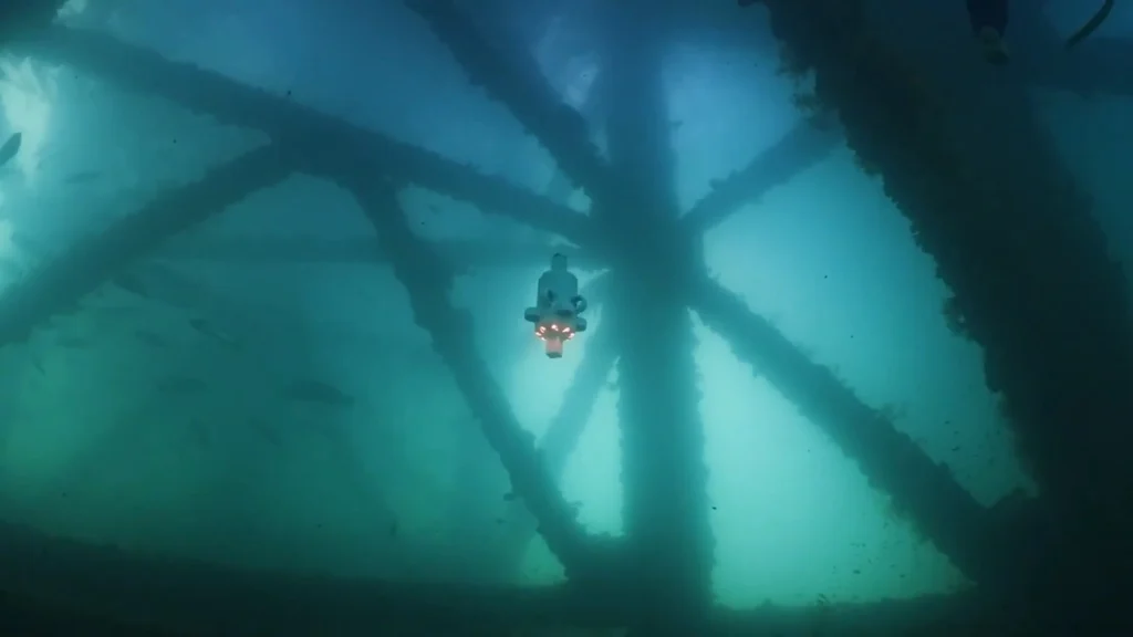 Hydrus The Game-Changing Underwater Drone A image of Autonomous Navigation