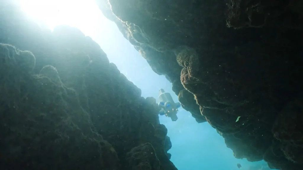 Hydrus The Game-Changing Underwater Drone A image of Safety And Reliability