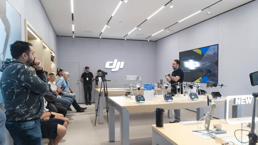 A image DJI Mavic 4 Pro Workshop By DansTube