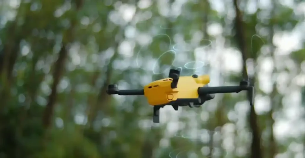 Skyrover X1 vs DJI Mini 4 Pro - Comparison Skyrover X1 vs DJI Mini 4 Pro