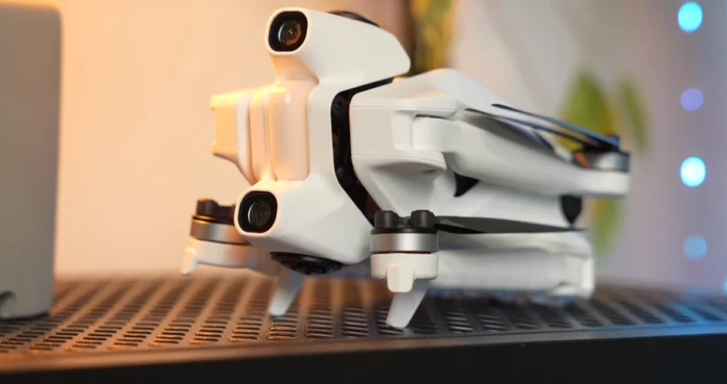 Antigravity A1 vs DJI Mini 5 Pro