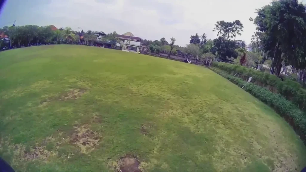 Beta FPV Aquila 20 HD FPV Kit Review: The Best Beginner FPV Drone You Can Buy A image of Beta FPV Aquila 20 HD FPV Kit Review