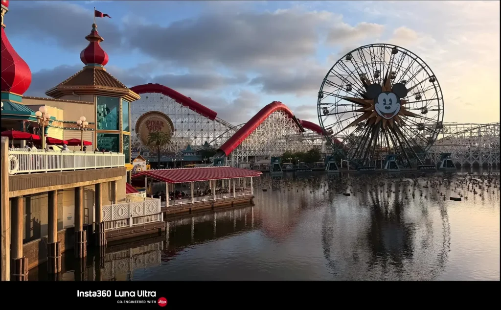 DJI Pocket 4 vs Insta360 Luna Ultra DJI Pocket 4 vs Insta360 Luna Ultra Comparison
