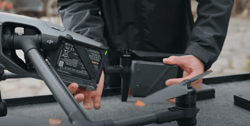 A picture of DJI Inspire 3 functionality and battery